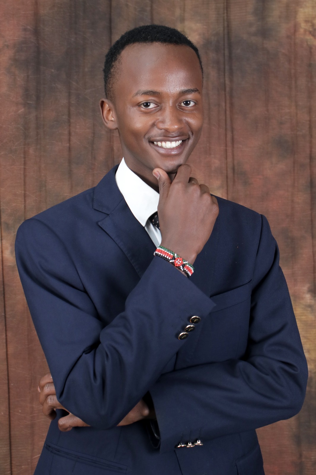 Portrait of Thomas Makau